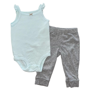 ⭐ Carter’s Baby Girls 2-Piece Outfit 9M ⭐